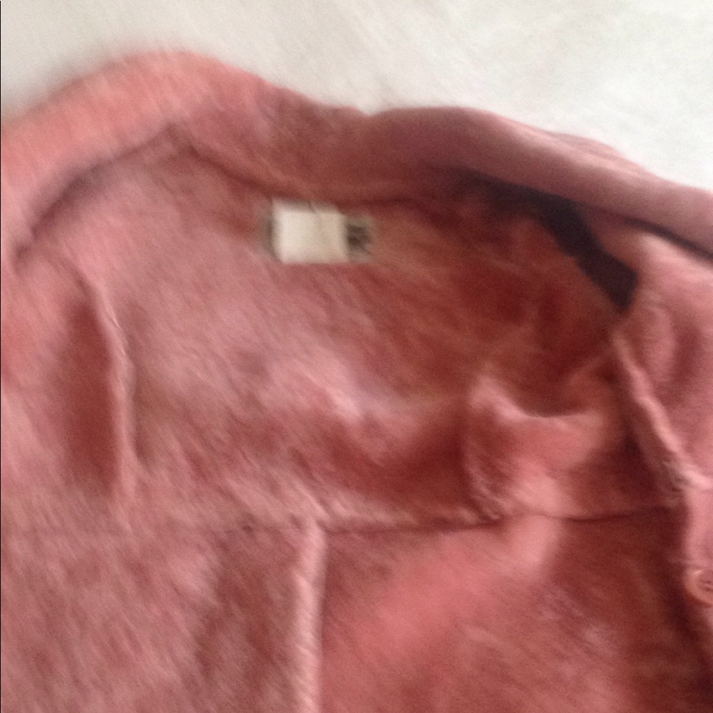 Girls size 4T shearling winter coat. - Picture 8 of 8